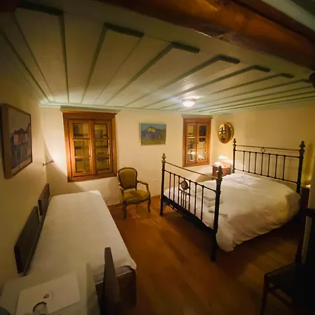 Aristotelous Alexandrou Historic Hotel